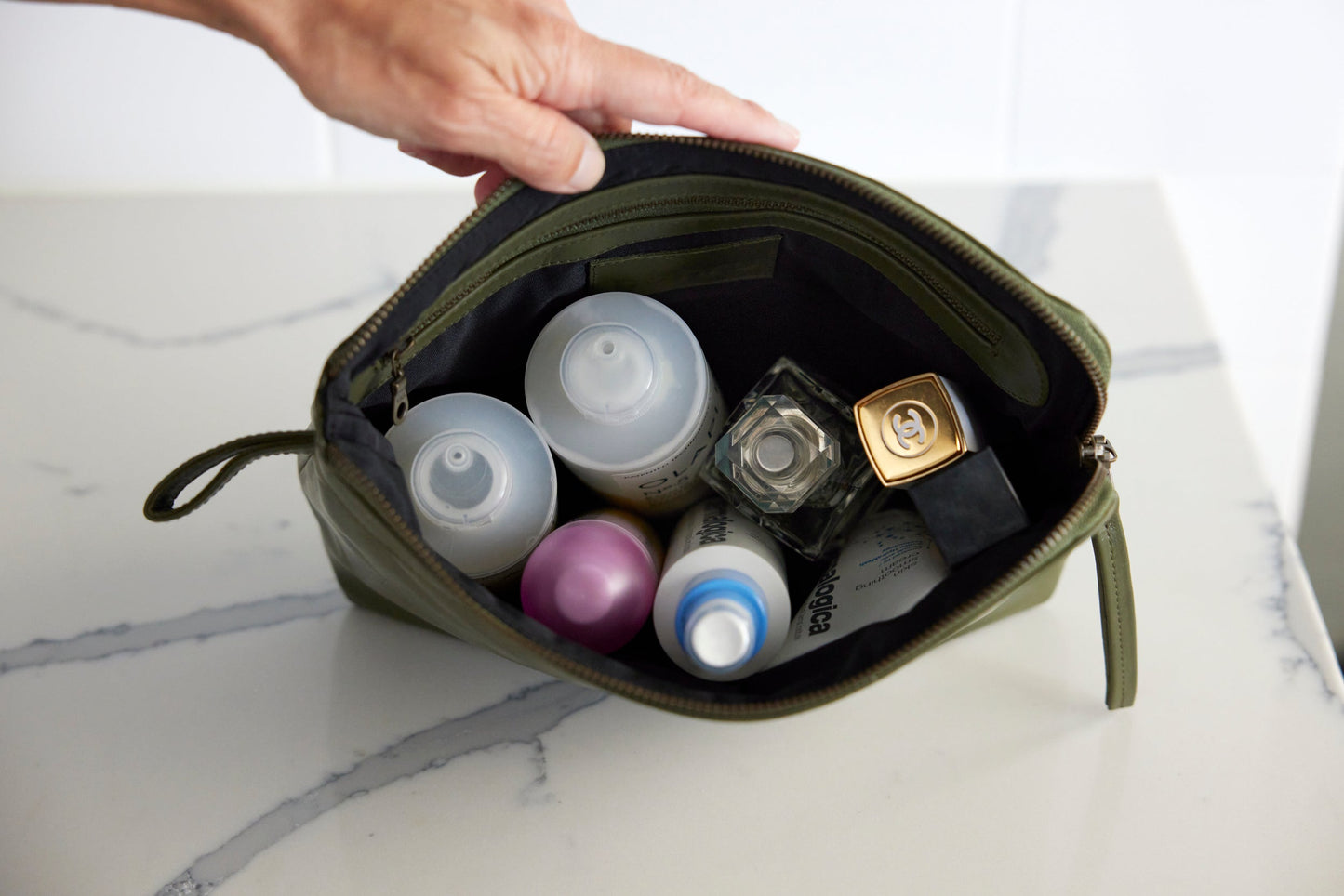 Sicily Black Toiletry Bag